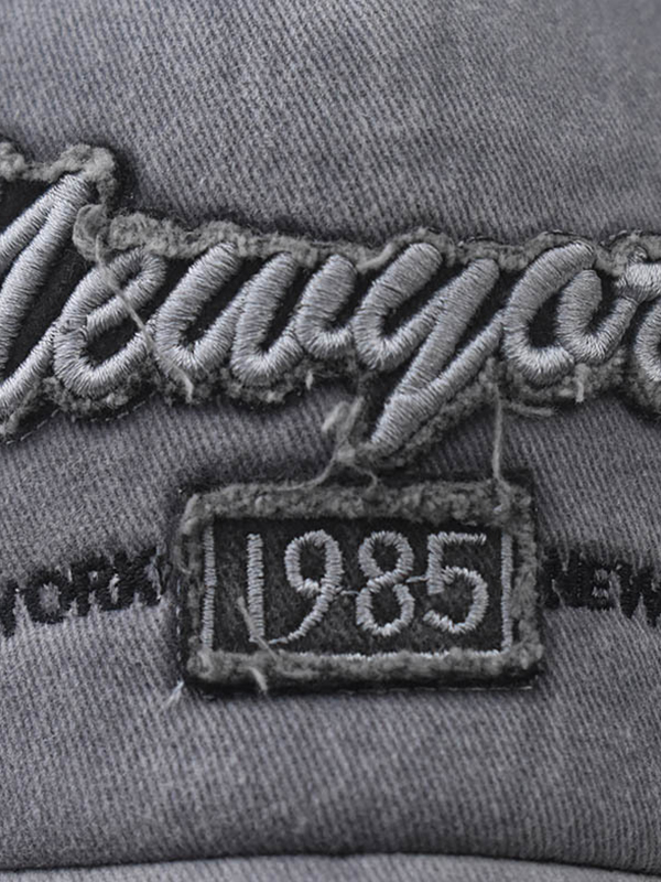 Gorra de béisbol con bordado de letras desgastadas y lavadas-3