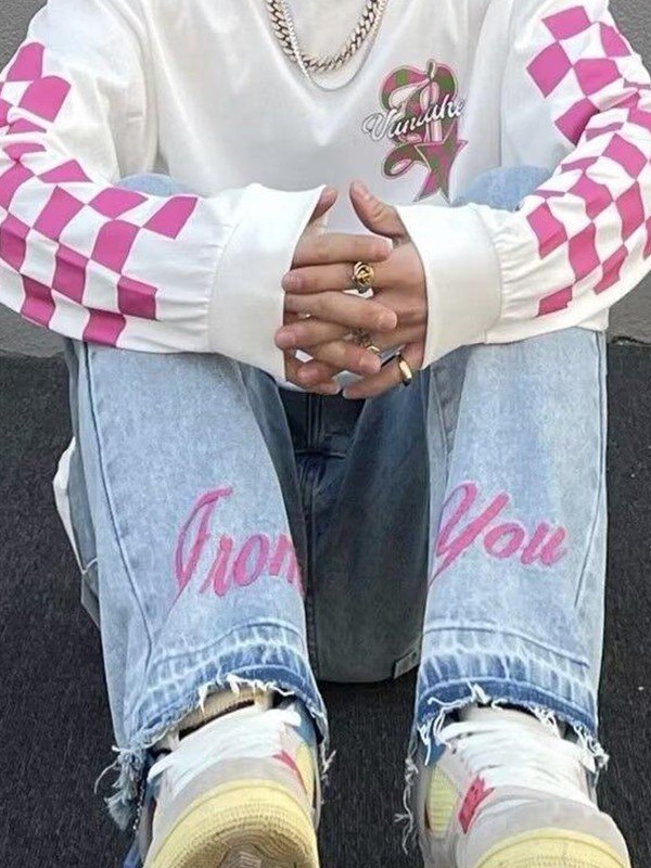 Jeans sueltos con lavado claro y letras bordadas para hombre-5